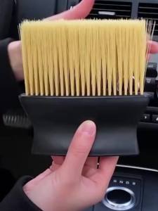YONGRUN Car Cleaning And Dust Removal Brush Air Conditioning Vent Car Wash Dust Collector Dust Removal Brush Cleaning Soft Brush