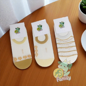 X4 Kaos Kaki Wanita Hidden Motif Cute Fashion