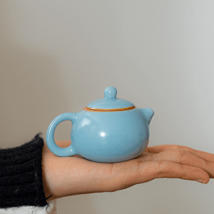 Miniature Ruyao Tea Pot Finger Tip Pot Small Capacity One Person Use Tea Pet Tea Play Ornament Can Cultivate Crack Small Size XiShi Pot