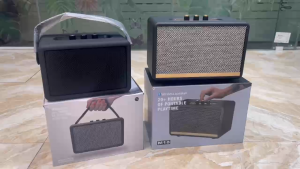 Loa bluetooth M18 công suất 30W có nút chỉnh BASS TREBLE khe thẻ nhớ