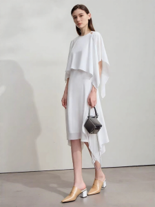 AMII | Minimalist Solid Color Loose Flowing Layered Midi Dress