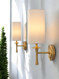 Wired-free Charging Wall Lamp