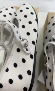 (พร้อมส่ง ผลิตโดยช่างคนไทย) รองเท้าแมรี่เจนลายจุด Polka dots พื้นนุ่มมาก รุ่น NANA MARYJANE