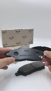 Nissan Grand Livina Latio Almera N17 Sylphy Front Brake Pad D1060-ED500 Set (4Pcs) - Pad Brek Depan Livina Almera PnP