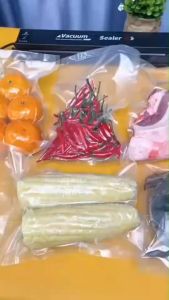 ถูกและดี !! LiLIA ถุงสูญญากาศลายนูน (100 ใบ) ถุงซีลสูญญากาศ ลายนูน ถุงสุญญากาศ