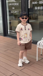 Set bộ tay ngắn cổ trụ họa tiết Gấu Funny và quần short đi chơi bé trai 1 tới 7 tuổi BERNIE H1125B37