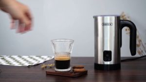 Máy đánh sữa tạo bọt Nóng và Lạnh 4 trong 1 thương hiệu HiBREW M3A - Công suất 500W - Dung tích 300ml