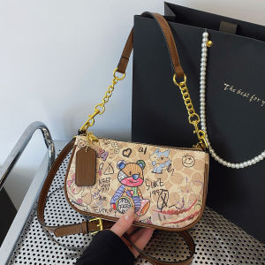 Elegant British Style Womens Mini Crossbody Bag Luxury Underarm Chain Shoulder Bag Versatile Casual Print PU Leather Handbag