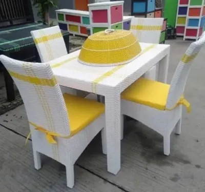 (Ready stok) 1set Kursi Meja makan K4 Rotan sintetis
