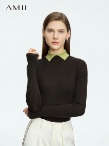 AMII | Contrast Collar Stylish Design Slim Fit Sweater