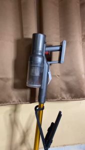 Universal Vacuum Cleaner Floor Stand(Large size) Vacuum Cleaner Stand Organizer Hold for Easy Storage