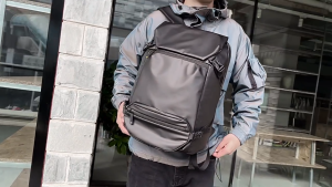 Comelnya PVC Detachable Backpack and Waist Bag Versatile Travel Beg Galas dan Beg Dada Lepas Pasang Serbaguna Melancong