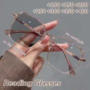 Photochromic Reading Glasses for Women Fashionable Presbyopia Glasses Large Frame Ultra Light Anti Blue Light Glasses