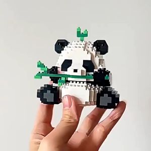 (🇸🇬 Local seller)DIY Mini Panda Micro Building Blocks Cute Kawaii Panda Series Hua Hua Panda Puzzle Toy Set for Kids and Adults