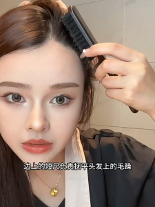 Bulu Sisir Rambut Gebu Anti Statik Lurus Kerinting Kulit Kepala Urut Mudah Alih Perjalanan Berus Kompak Mini Bristle Hair Comb  Fluffy Anti Static Straight Curly Scalp Massage Portable Travel Mini Compact Brush 鬃毛梳子