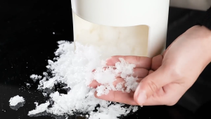 DIY Hand-Crank Ice Crusher Milk Shake Making Smoothie Household Ice Cubes Making Machine Ice Shaver Manual Portable