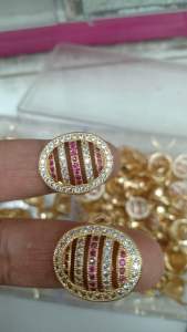 Cincin Wanita Oval Bunga TengahBerlian Titanium ( Emas)