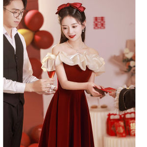 Simple Elegant One Shoulder Wedding Dress Red Color Short Sleeve Zipper Style Korean Version mid Waist A-Line Skirt for Women