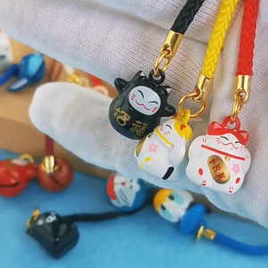 Gantungan Kunci Jepang Maneki Neko Karakter Lonceng Keychain Souvenir Lucu
