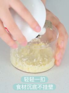 Máy Xay Tỏi Ớt Cầm Tay Mini Tiện Dụng Nhà Bếp