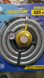 JUKE Paket Selang Gas Regulator Valescom SNI V-118 Meteran Tekanan Panjang 18 Meter