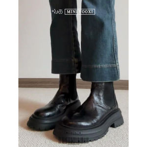 รองเท้าบูทเชลซียาวสั้นผู้หญิง หนังแท้ สีดำ ทรงหัวมน ฤดูใบไม้ร่วง/ฤดูหนาว รองเท้าบูทสไตล์ย้อนยุคแบบลำลองสำหรับผู้หญิง