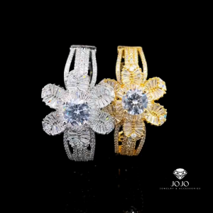 V627 vòng tay nữ hình hoa 5 cánh-thiết kế sang trọng cao cấp JOJO