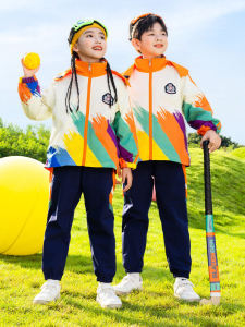 ชุดกีฬาเด็กชุดสามชิ้นสำหรับนักเรียนชั้นประถมศึกษาปีที่ 1 ชุดนักเรียนวิทยาลัยฤดูใบไม้ร่วงและฤดูหนาว เสื้อกันฝน เสื้อผ้าเด็ก