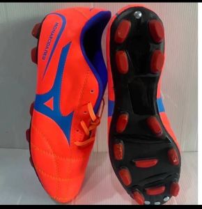 รองเท้าบอล สตั้ด มิซูโน่ pu มีมุดเย็บพร้อม สวยตรงปก100% สินค้าใช้เวลาเดินทาง 2-3 วัน สวมใส่ไม่ได้สามารถเปลี่ยนไซส์กับทางร้านได้