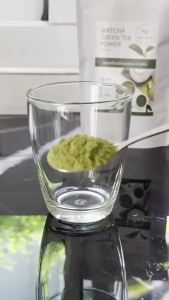 🔥ส่งจากไทย🔥 (ชา+แก้วเขย่า) ผงชาเขียวมัทฉะแท้ 100 %🍃(ซองละ100g) แถม แก้วเชค ไม่มีน้ำตาล สารกันเสียหรือสารกันชื้นสารสังเคราะห์ใดๆ มีอย รับรอง