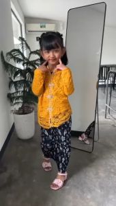 Kebaya Anak Modern Brukat Payet Mutiara Pesta Wisuda Karnaval TK Sd Kebaya Kartini Anak Ncim Brokat