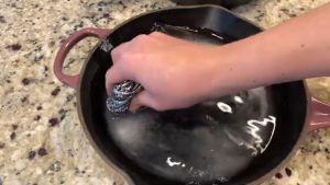 Japan Osaka Stainless steel house cleaning steel wool brush pot and steel ball for the first time