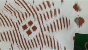 Sarung BHS Cosmo Gold Putih Polos