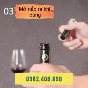 Hút chân không bảo quản rượu vang kèm nắp đậy