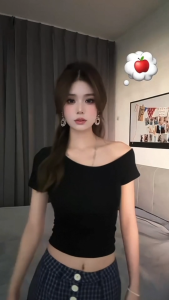 Korean Style Off Shoulder T-Shirt for Women Slim Fit Short Sleeve T-Shirt Casual Top