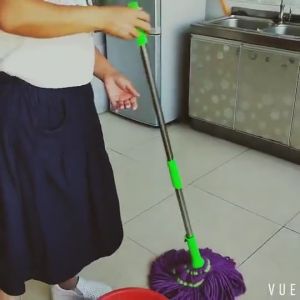 At.market เมจิกม็อบ Magic Mop ไม้ม็อบถูพื้นแบบบิดล็อค ไม้ถูพื้น ไมโครไฟเบอร์ (คละสี)