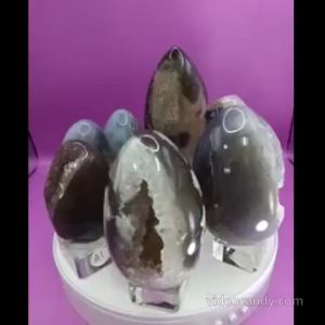 全抛恐龙晶洞natural egg shaped crystal geodes with sparkling interiors