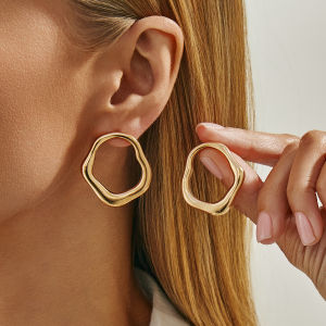 Salircon Vintage Gold Color Round Irregular Hollow Stud Earrings Women Trendy Minimalist Geometry Metal Earring Party Jewelry