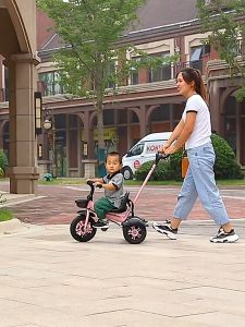 Baby Dairy Tricycle 1-5 Years Old Multifunction Children Tricycle Baby Bicycle With Anti-slip Wheels For Indoors And Outdoors