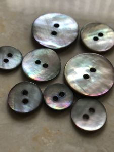 Nút Vỏ Sò Màu Bạc Xám Áo Len Dệt Kim Áo Sơ Mi Nút Vỏ Sò Thật Của Họa Tiết Mắt Hai Con Của Con Sò Ma Shih Nút DIY