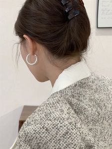 925 Silver Needle Earrings Sparkling Starry Sky Hoops Simple Versatile Fashionable Silver Color Womens New 2024 Fresh out Jewelry