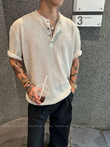 เสื้อยืดคอกลมแขนสั้นถักทรงหลวมสำหรับผู้ชายสไตล์เกาหลี ทรงหลวมสบาย ๆ ระบายอากาศได้ดี ฤดูร้อน 2025 โพลีเอสเตอร์