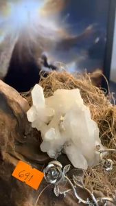 Bụi đá Thạch Anh Lemurian tinh thể pha lê tự nhiên thiên nhiên năng lượng vũ trụ rất cao 691