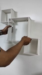 พร้อมส่ง🐻ชั้นวางของติดผนังห้องนอนแบบไม่ต้องเจาะรูชั้นวางของตกแต่งติดผนัง