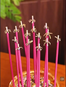 CARRISWERTE Flower Incense 18pcs Per Pack Red and Yellow Flower Blooms Effect for Wishes Luck and Bad Spirits
