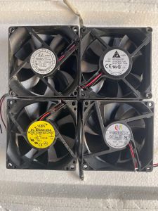 Quạt Fan 12V kích thước Fan 8 (8x8Cm) dòng điện từ 0.2A-0.5A