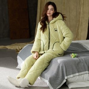 Thickened Three-Layer Cotton Sleepwear Womens Winter Velvet Coral Fleece Hat Home Clothes Set Anti-Static Outerwear