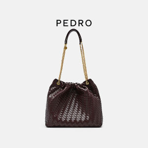 Pedro Womens Single Shoulder Tote Bag with Double Chain Strap Woven Raffia Bucket Bag Magnetic Buckle Closure Casual Handbag