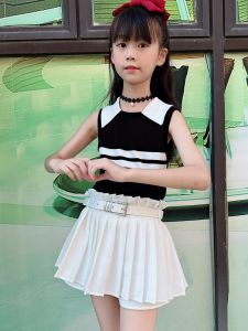 Girls High Waist A-Line Mini Skirt Suit Anti-Light Walking Summer Autumn Winter Plaid Skirt Versatile Black White JK Short Skirt Trendy