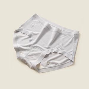 Quần Lót Nữ Cạp Vừa Thấp Mùa Hè 2024 Modal 80% Sợi Lụa Tơ Tằm Kháng Khuẩn 4 Mùa Quần Lót Tam Giác Thoải Mái